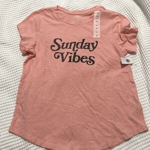 NWT- Old Navy - M. Graphic Tee